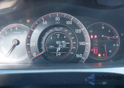 2016 Honda Accord Sport z USA, uszkodzony, nr VIN 1HGCR2F56GA209475